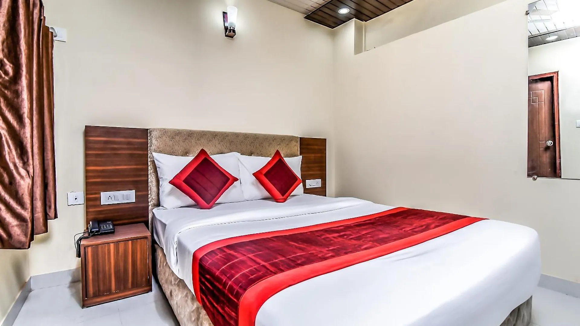 Hotel O Twilight New Delhi