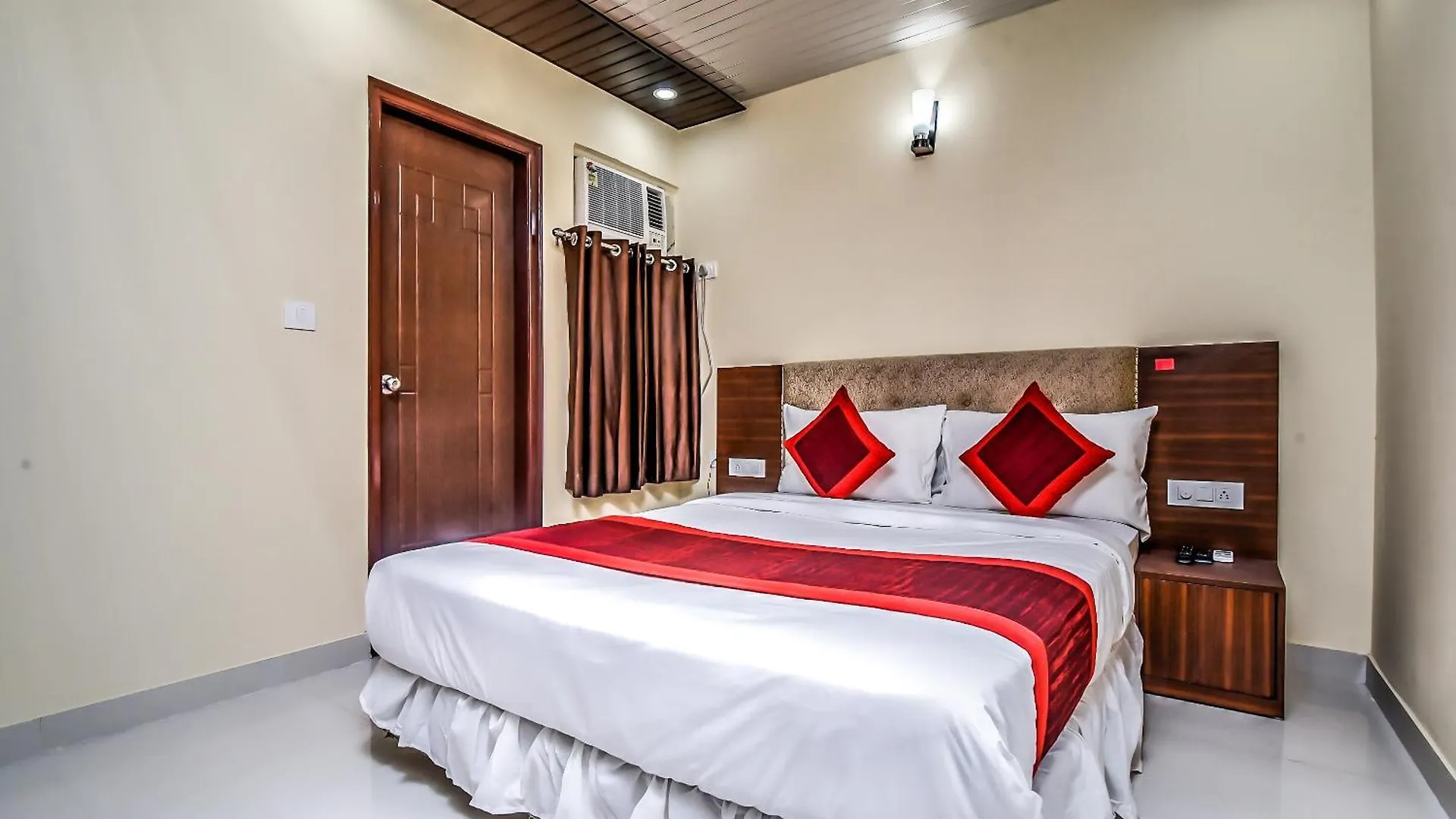 Hotel O Twilight New Delhi