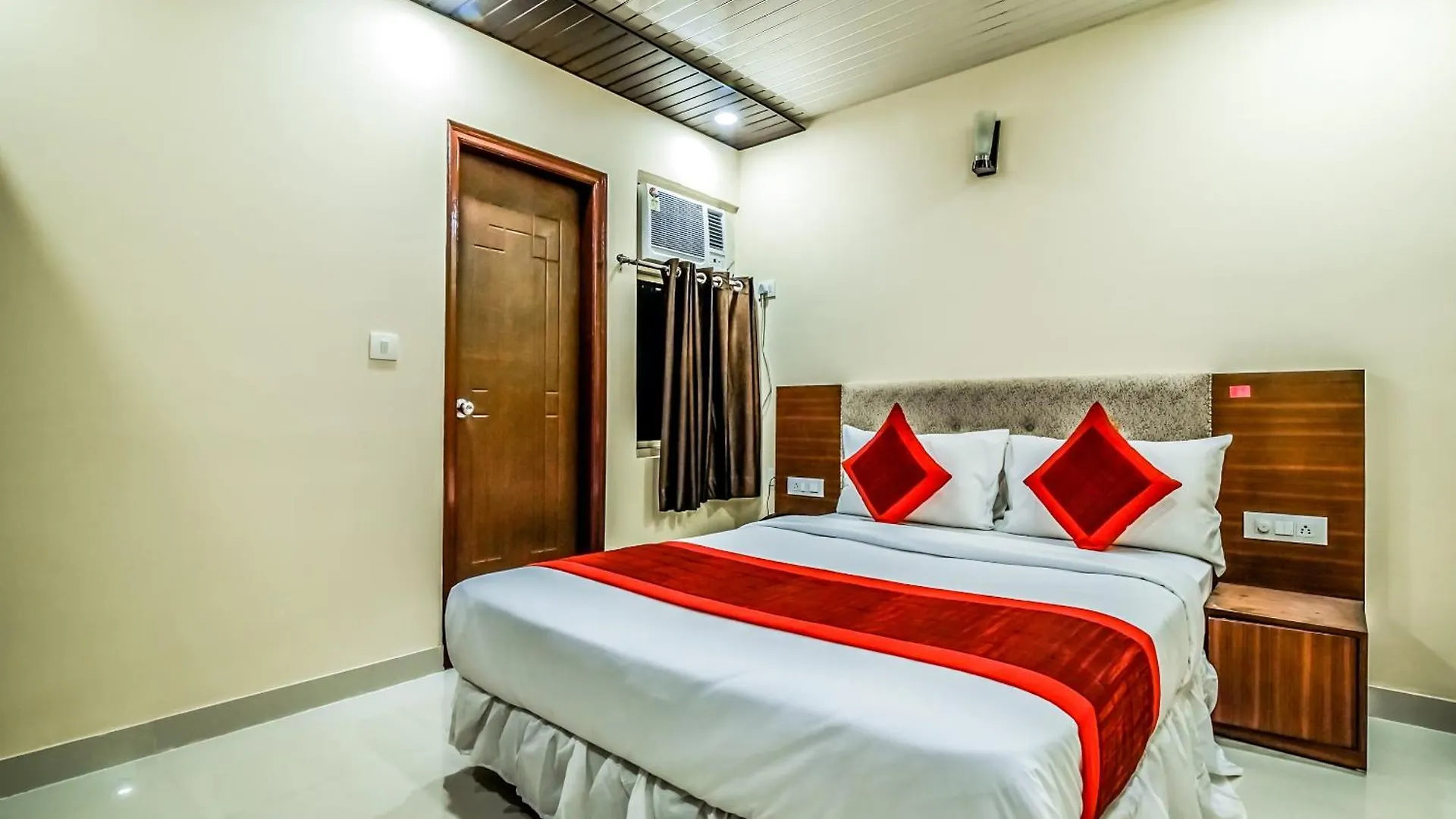 Hotel O Twilight New Delhi